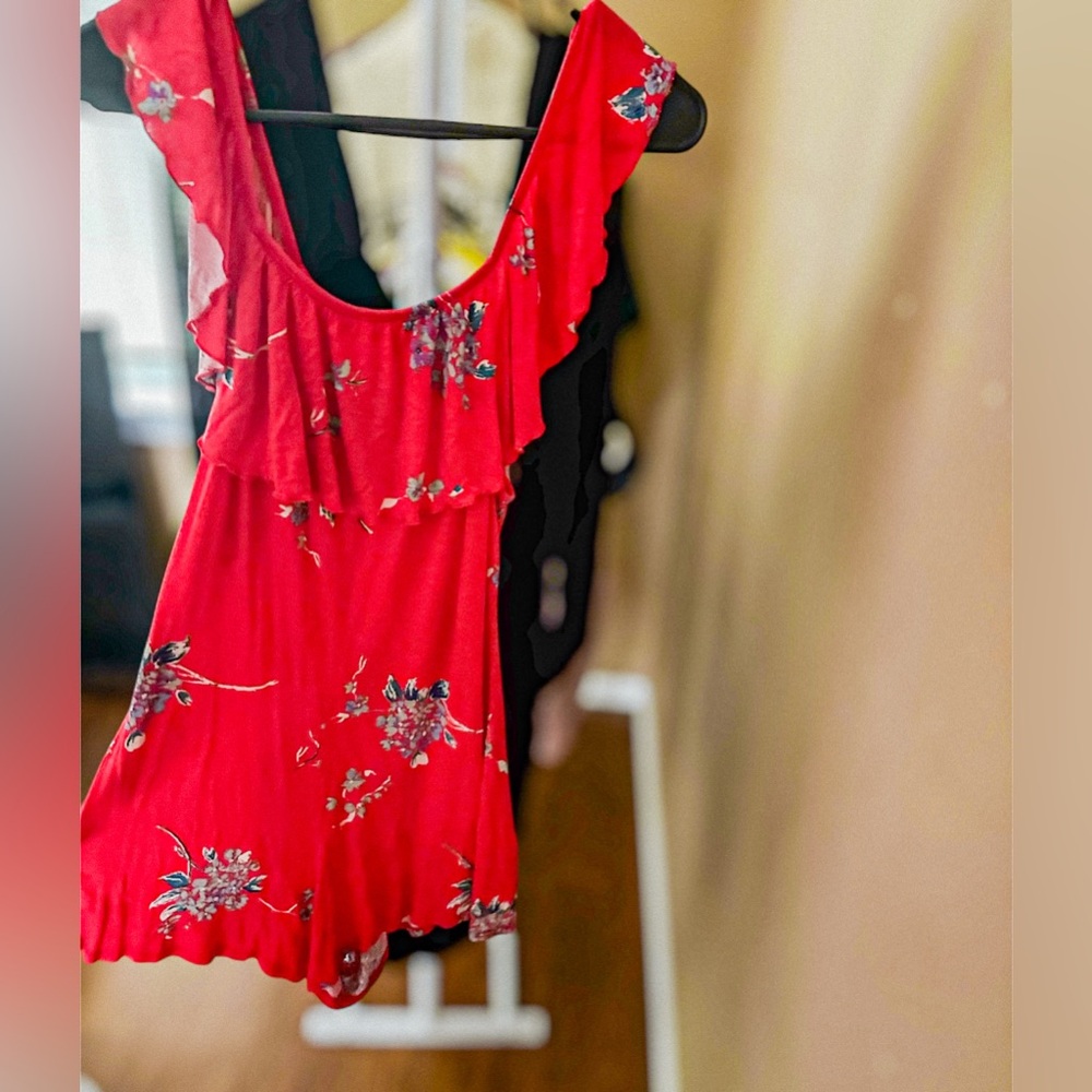 Copy- Chic Red floral romper